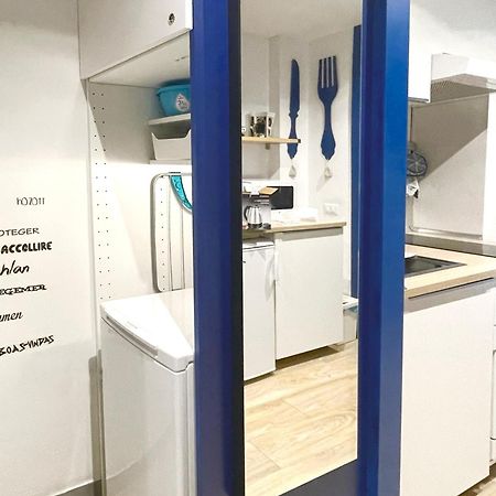 Appartamento Blu A Milano Zona Ripamonti Vicino Allo Ieo Exterior photo
